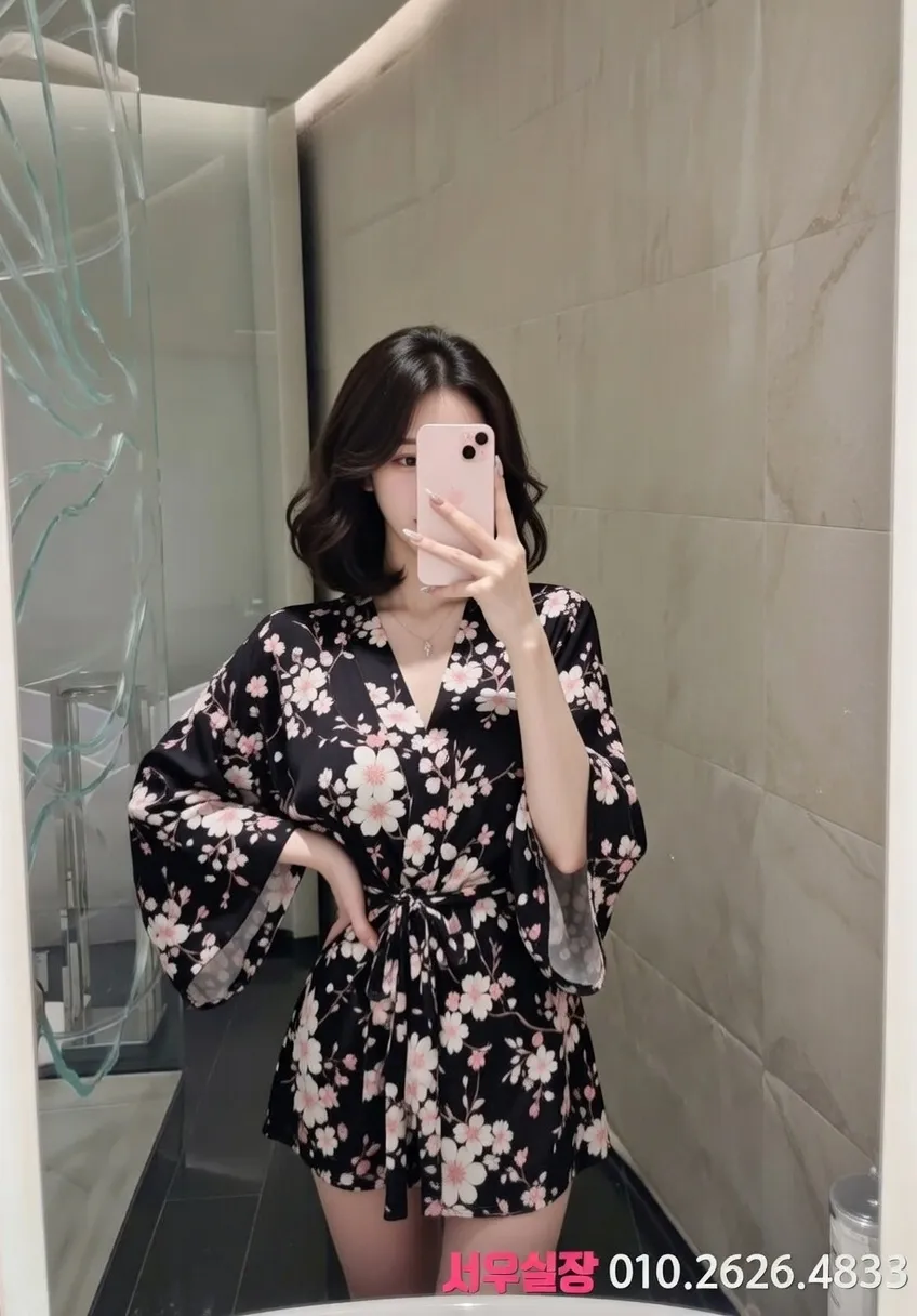 자양동 미러룸 프리미엄 라인업 33번 프로필